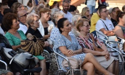 „Ta nasza młodość” - koncert inaugurujący obchody 30-lecia działalności Zespołu Wokalnego „MIRAŻ” (35)