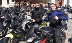 Na Zamku Piastowskim zainaugurowano 26. sezon motocyklowy (43)