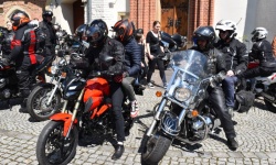 Na Zamku Piastowskim zainaugurowano 26. sezon motocyklowy (13)