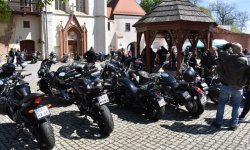 Na Zamku Piastowskim zainaugurowano 26. sezon motocyklowy (4)