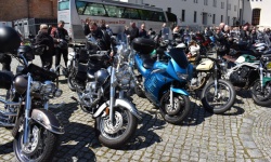 Na Zamku Piastowskim zainaugurowano 26. sezon motocyklowy (38)