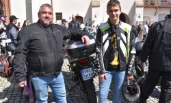 Na Zamku Piastowskim zainaugurowano 26. sezon motocyklowy (10)