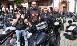 Na Zamku Piastowskim zainaugurowano 26. sezon motocyklowy (15)