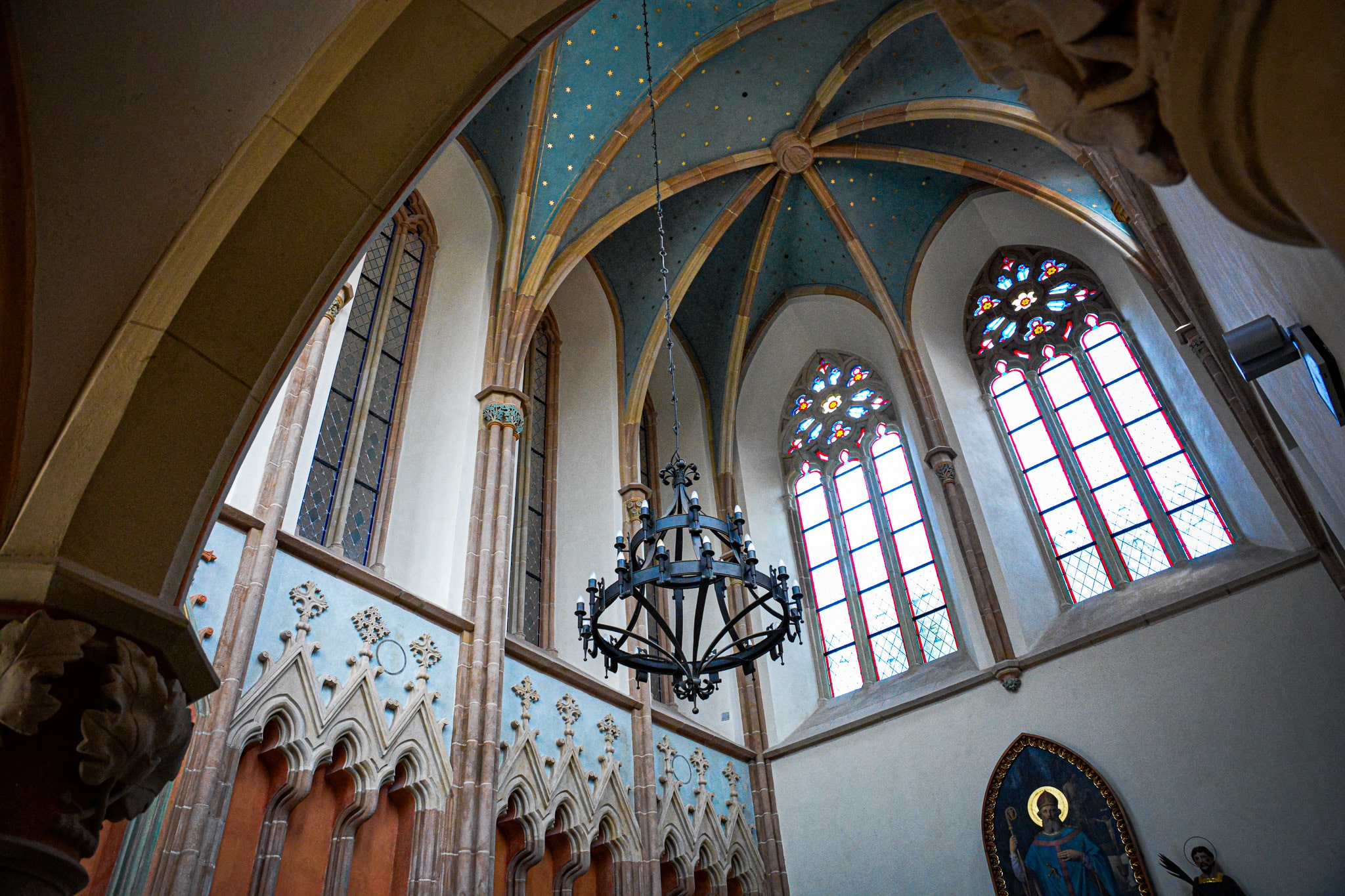 Wnętrze kaplicy zamkowej pod wezwaniem Świętego Tomasza Becketa